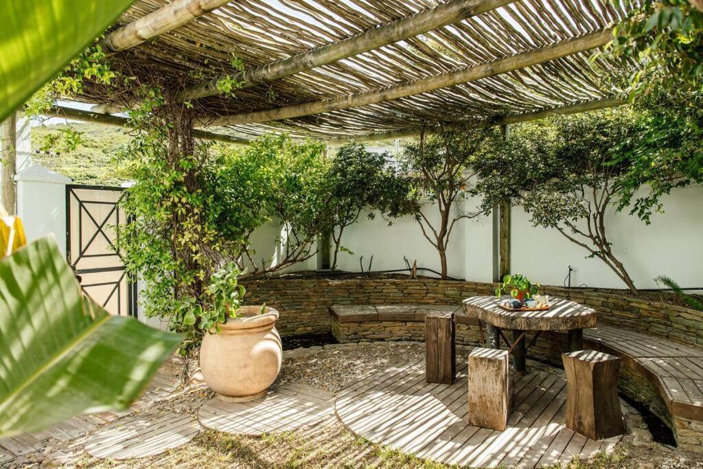 Avisa Villa - 4 Bedroom Villa With Majestic Ocean Views Kaapstad Buitenkant foto